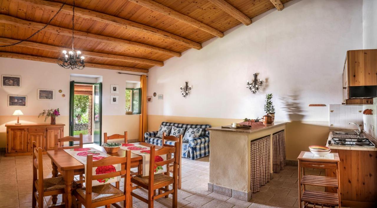 Agriturismo Borgo Degli Ulivi Canicattini Bagni Exterior photo