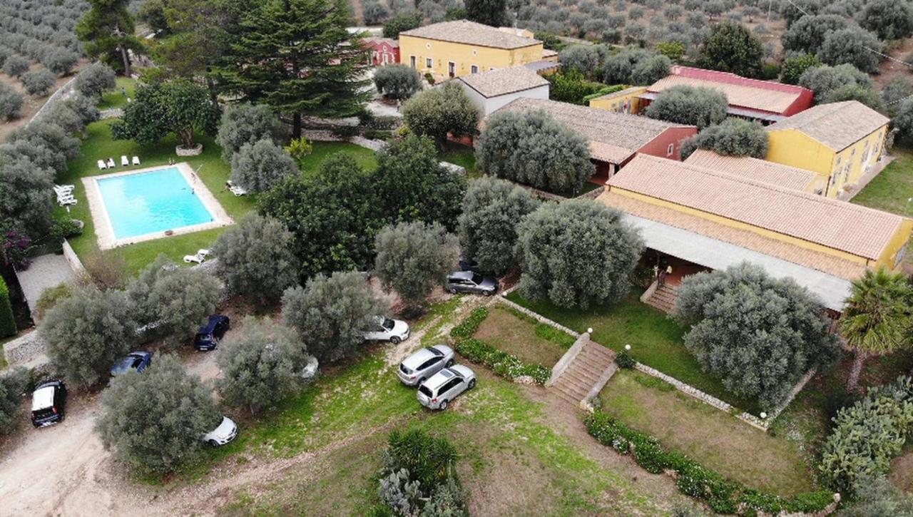 Agriturismo Borgo Degli Ulivi Canicattini Bagni Exterior photo